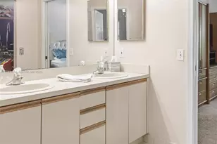 10431 NW 48th Manor, Coral Springs, FL 33076 - Photo 14