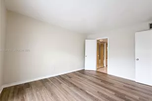 200 Galen Dr, Key Biscayne, FL 33149 - Photo 6