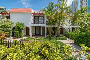 425 Grapetree Dr, Key Biscayne, FL 33149 - Photo 1