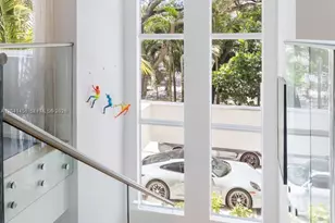 3901 Kumquat Ave, Miami, FL 33133 - Photo 14