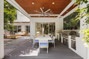 3901 Kumquat Ave, Miami, FL 33133 - Photo 24