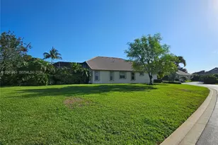 2540 Egret Lake Dr, Greenacres, FL 33413 - Photo 4
