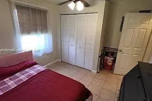 124 NW 6th Ave, Hallandale Beach, FL 33009 - Photo 10