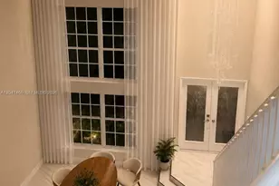 85 Gables Blvd, Weston, FL 33326 - Photo 12