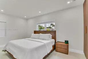 241 W 48th St, Hialeah, FL 33012 - Photo 18
