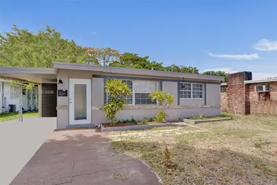 701 SW 7th St, Pompano Beach, FL 33060 - Photo 2
