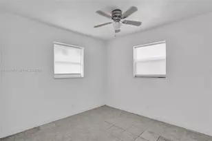 701 SW 7th St, Pompano Beach, FL 33060 - Photo 16
