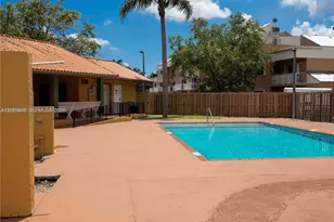 14831 SW 80th St, Miami, FL 33193 - Photo 4