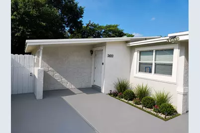 2820 NW 14th Ct, Fort Lauderdale, FL 33311 - Photo 4