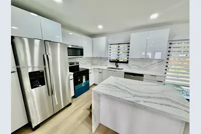 4131 NW 11th Pl, Miami, FL 33127 - Photo 8