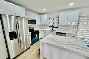 4131 NW 11th Pl, Miami, FL 33127 - Photo 8