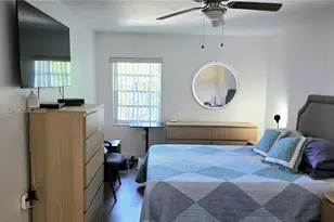 9611 SW 77th Ave, Miami, FL 33156 - Photo 6