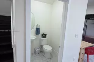 268 SE 31st Ave, Homestead, FL 33033 - Photo 10