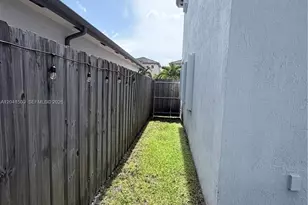 268 SE 31st Ave, Homestead, FL 33033 - Photo 16