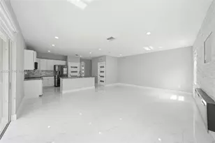 4107 NE 20th St, Homestead, FL 33033 - Photo 4