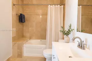 2100 Van Buren St, Hollywood, FL 33020 - Photo 10