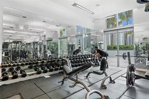 90 SW 3rd St, Miami, FL 33130 - Photo 30