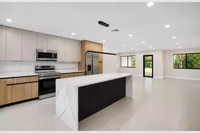 5718 NE 15th Ave, Fort Lauderdale, FL 33334 - Photo 10