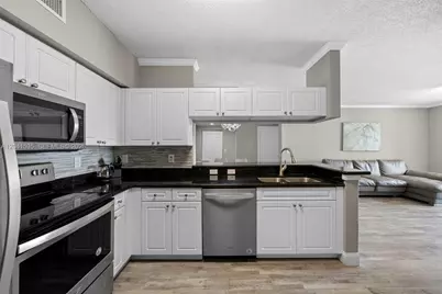 17150 N Bay Rd #2913, Sunny Isles Beach, FL 33160 - Photo 12