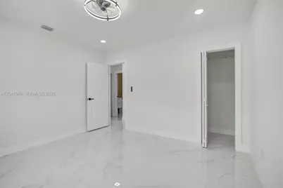 1245 Vermont St, Opa-Locka, FL 33054 - Photo 18