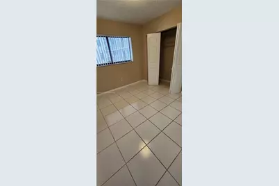 9915 W Okeechobee Rd #2-404, Hialeah Gardens, FL 33016 - Photo 4