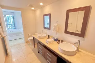 475 Brickell Ave, Miami, FL 33131 - Photo 42