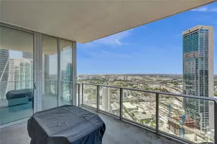 851 NE 1st Ave, Miami, FL 33132 - Photo 16