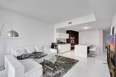851 NE 1st Ave #3800, Miami, FL 33132 - Photo 10