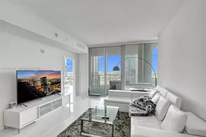 851 NE 1st Ave #3800, Miami, FL 33132 - Photo 8