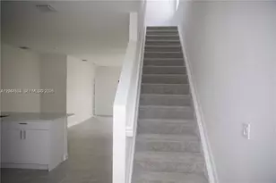 5001 Peacock Way, Dania Beach, FL 33312 - Photo 28