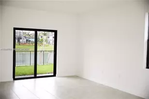 5001 Peacock Way, Dania Beach, FL 33312 - Photo 16