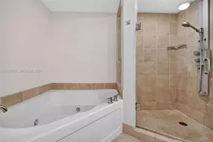 18201 Collins Ave, Sunny Isles Beach, FL 33160 - Photo 22