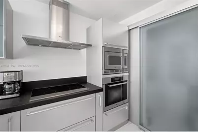 18201 Collins Ave #2008, Sunny Isles Beach, FL 33160 - Photo 16