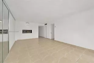 5050 NW 7th St, Miami, FL 33126 - Photo 12