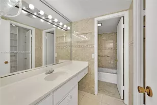 5050 NW 7th St, Miami, FL 33126 - Photo 4