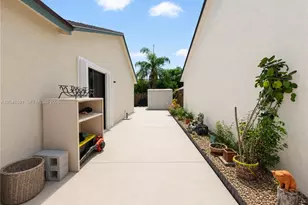 13341 SW 114th Pl, Miami, FL 33176 - Photo 24