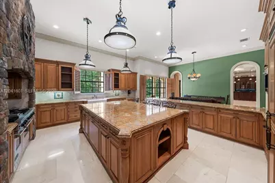 9001 SW 59th Ct, Pinecrest, FL 33156 - Photo 20