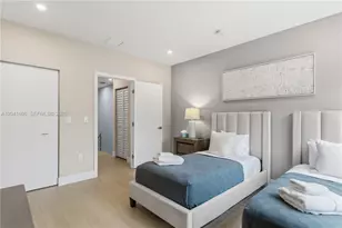 809 SW 10th Terrace, Fort Lauderdale, FL 33315 - Photo 22