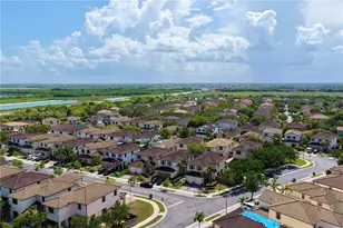22732 SW 92nd Pl, Cutler Bay, FL 33190 - Photo 4