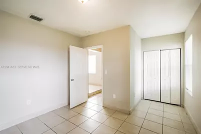 3333 NW 32nd Ct, Lauderdale Lakes, FL 33309 - Photo 14