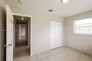 3333 NW 32nd Ct, Lauderdale Lakes, FL 33309 - Photo 16