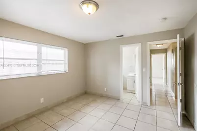 3333 NW 32nd Ct, Lauderdale Lakes, FL 33309 - Photo 10