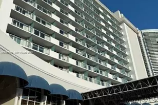 19201 Collins Ave, Sunny Isles Beach, FL 33160 - Photo 24