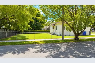 943 NW 63rd St, Miami, FL 33150 - Photo 32
