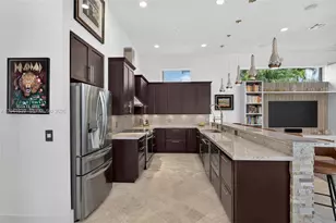 1136 Ginger Cir, Weston, FL 33326 - Photo 24