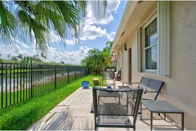 1136 Ginger Cir, Weston, FL 33326 - Photo 56