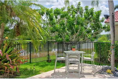 1136 Ginger Cir, Weston, FL 33326 - Photo 52