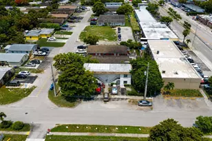 1275 SW 36th Ave, Fort Lauderdale, FL 33312 - Photo 4
