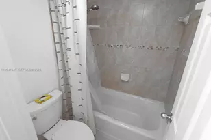 5701 Collins Ave, Miami Beach, FL 33140 - Photo 20