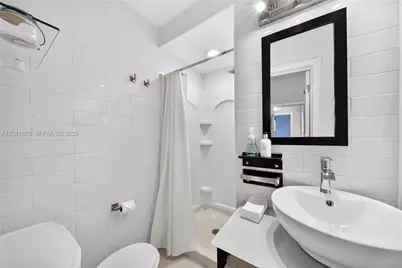 460 W Dilido Dr, Miami Beach, FL 33139 - Photo 26